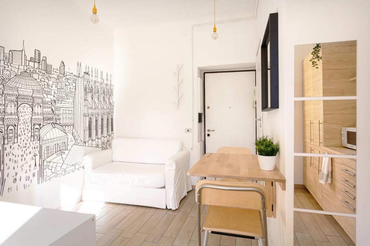 A Yellow Touch - Modern Studio In Isola Milano Exterior photo